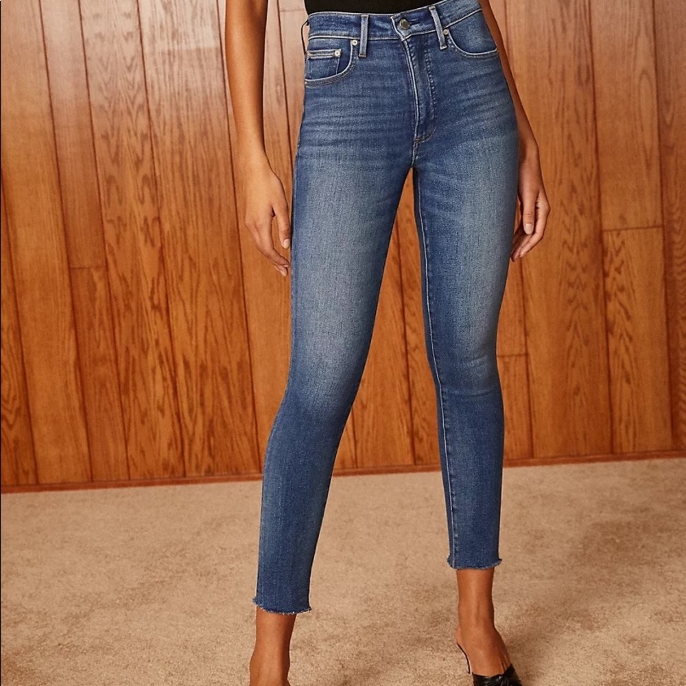 Aritzia Denim Forum the Lola high risk skinny crop jeans size 24